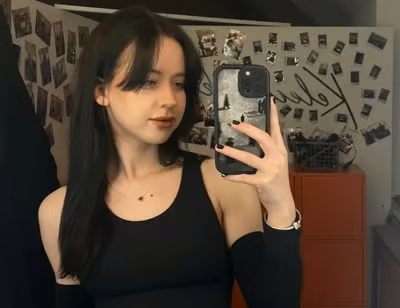 Bella bella_su OnlyFans creator